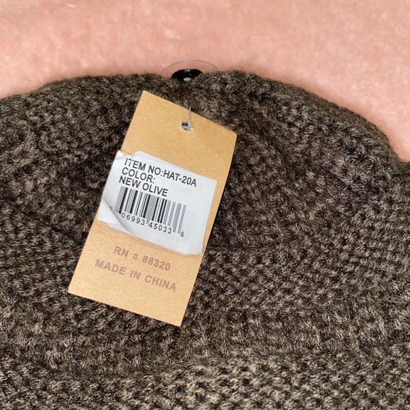 Cheveux Corp (C.C) BRAND NEW olive beanie - Picture 4 of 7